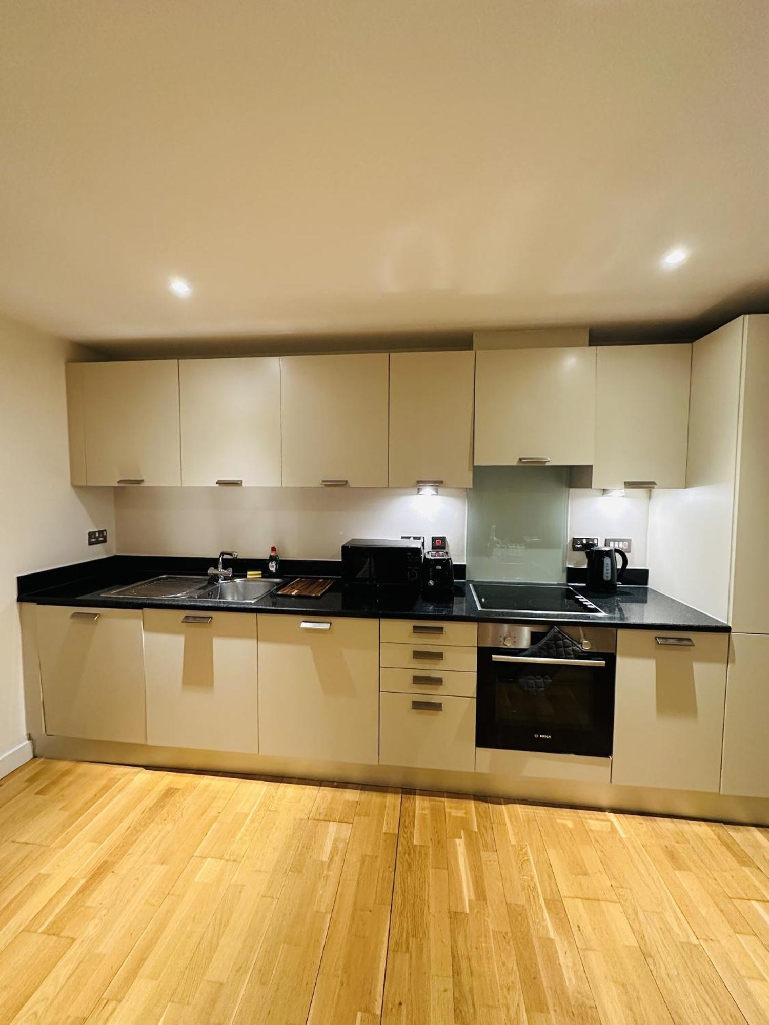 Cosy Modern Tower Bridge Apartment London Phòng bức ảnh