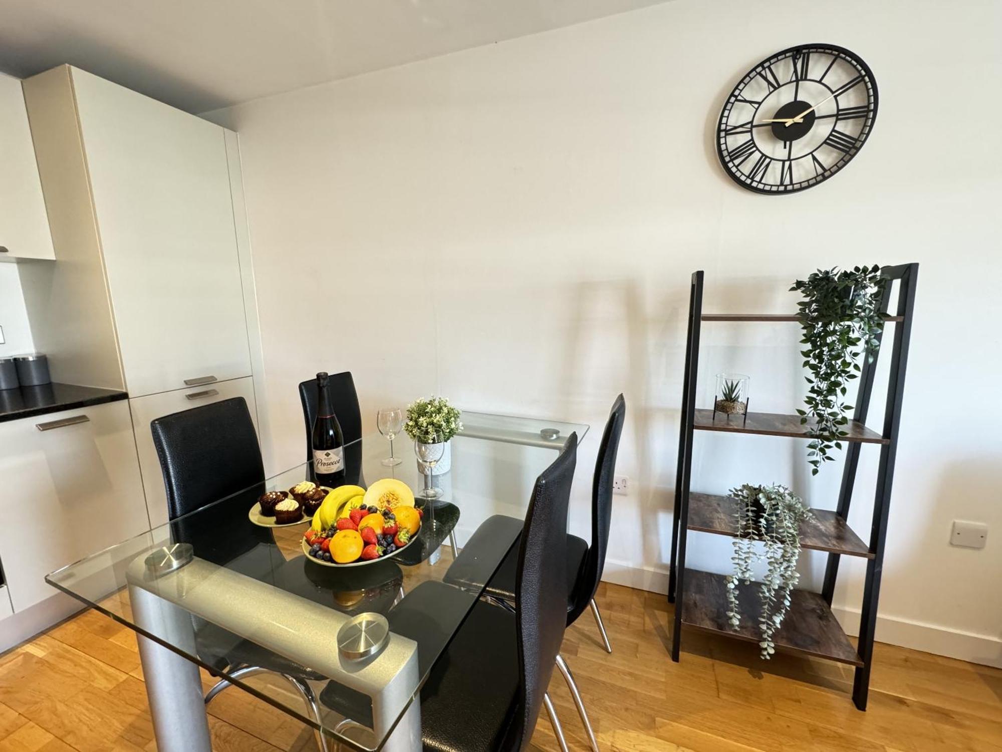 Cosy Modern Tower Bridge Apartment London Ngoại thất bức ảnh